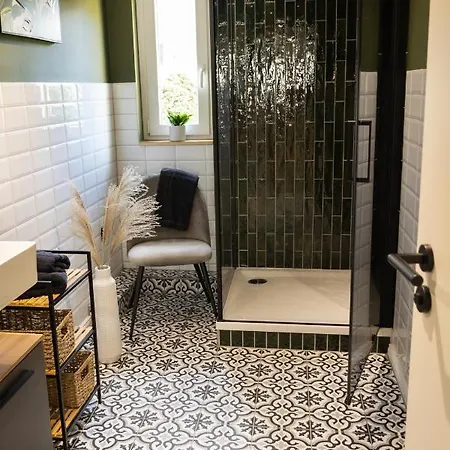 5 Sterne Premium Ferienwohnung In Ostseenaehe *