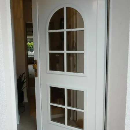 Apartment 5 Sterne Premium Ferienwohnung In Ostseenaehe